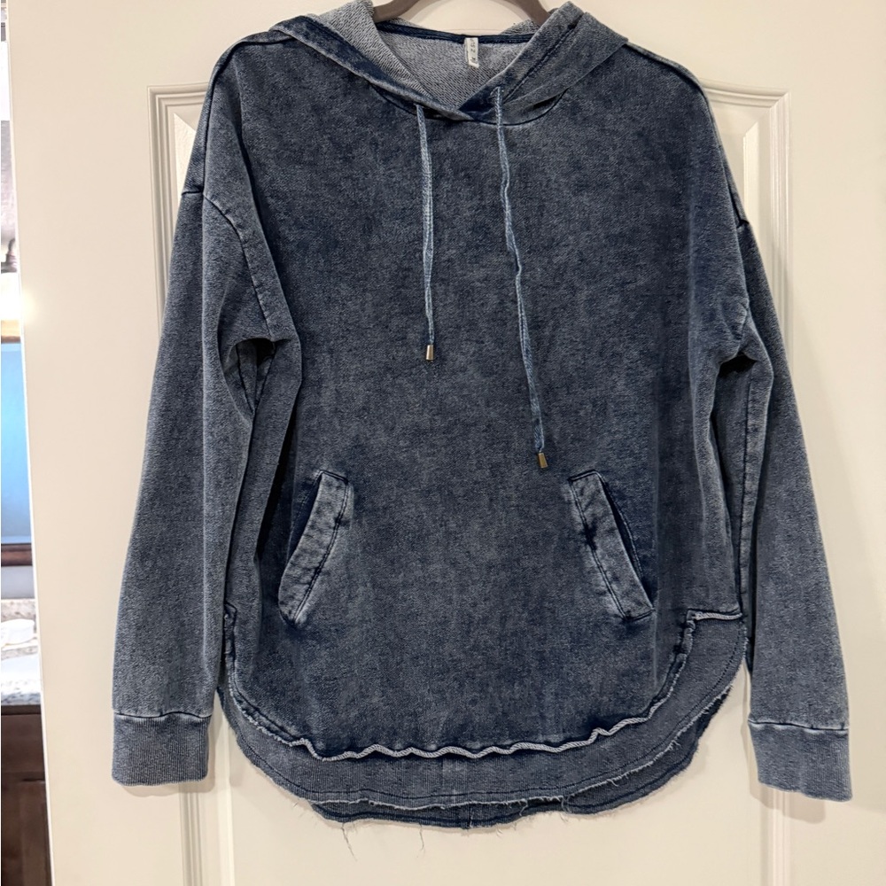 Z Supply Washed Navy Blue Hoodie Sweatshirt